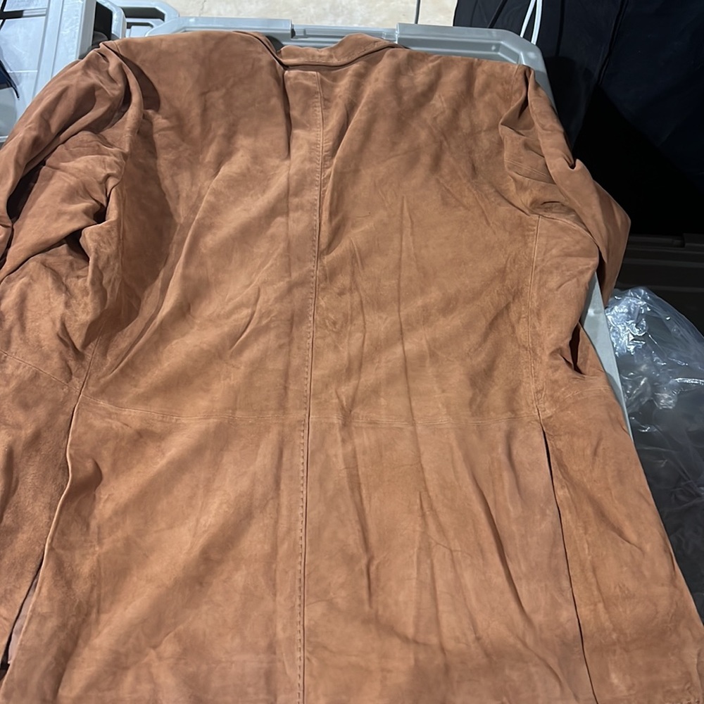 Nwot Button Down Very Soft, High Quality Suede Ja… - image 4